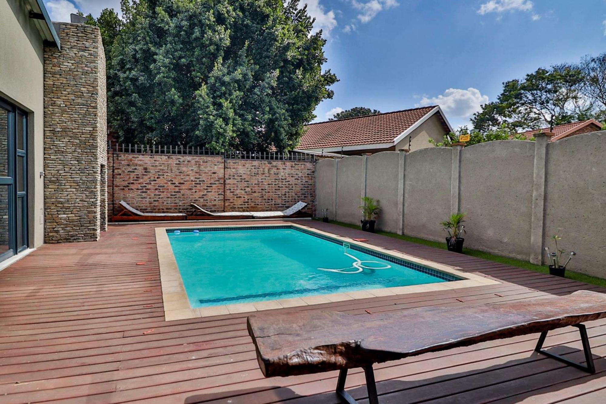 House Of Bongekile 4 Bed Luxury Home In Malelane Malalane Eksteriør billede